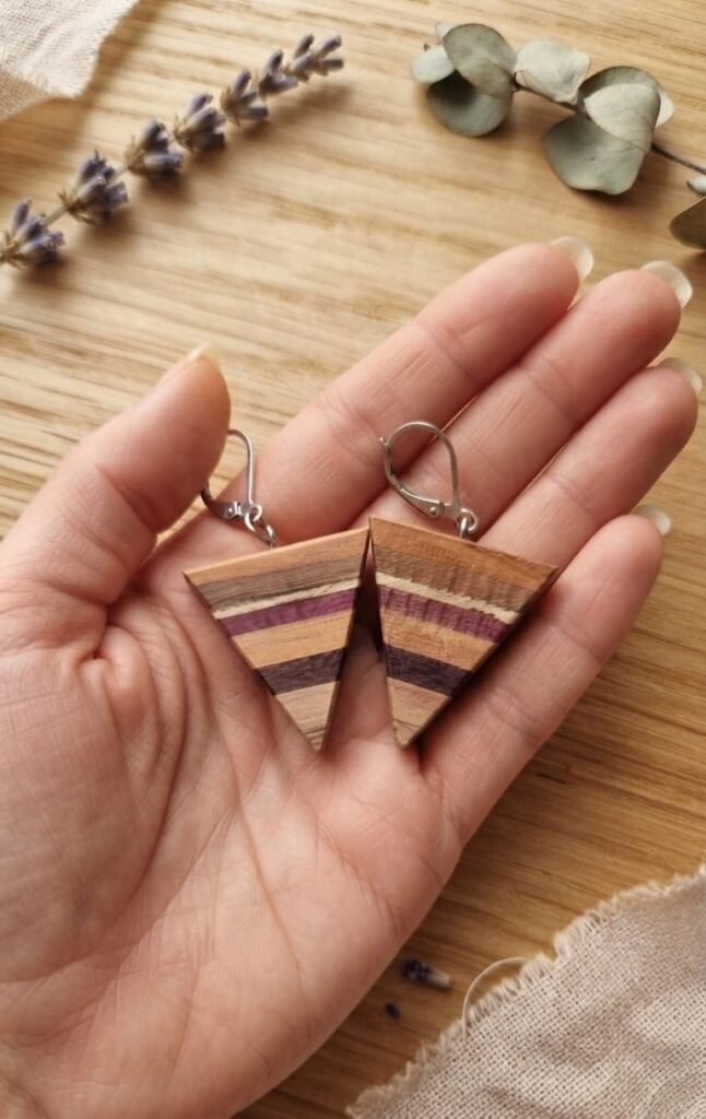 Aro artesanal triangular